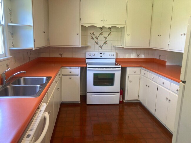 Foto del edificio - Quaint Farmhouse with Animas River Frontage
