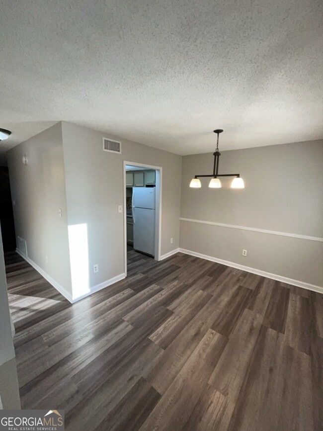 Building Photo - 6349 Holcomb Way