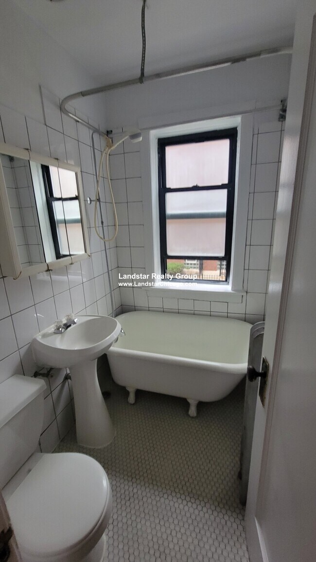 Foto del edificio - 3312 W Schubert Ave