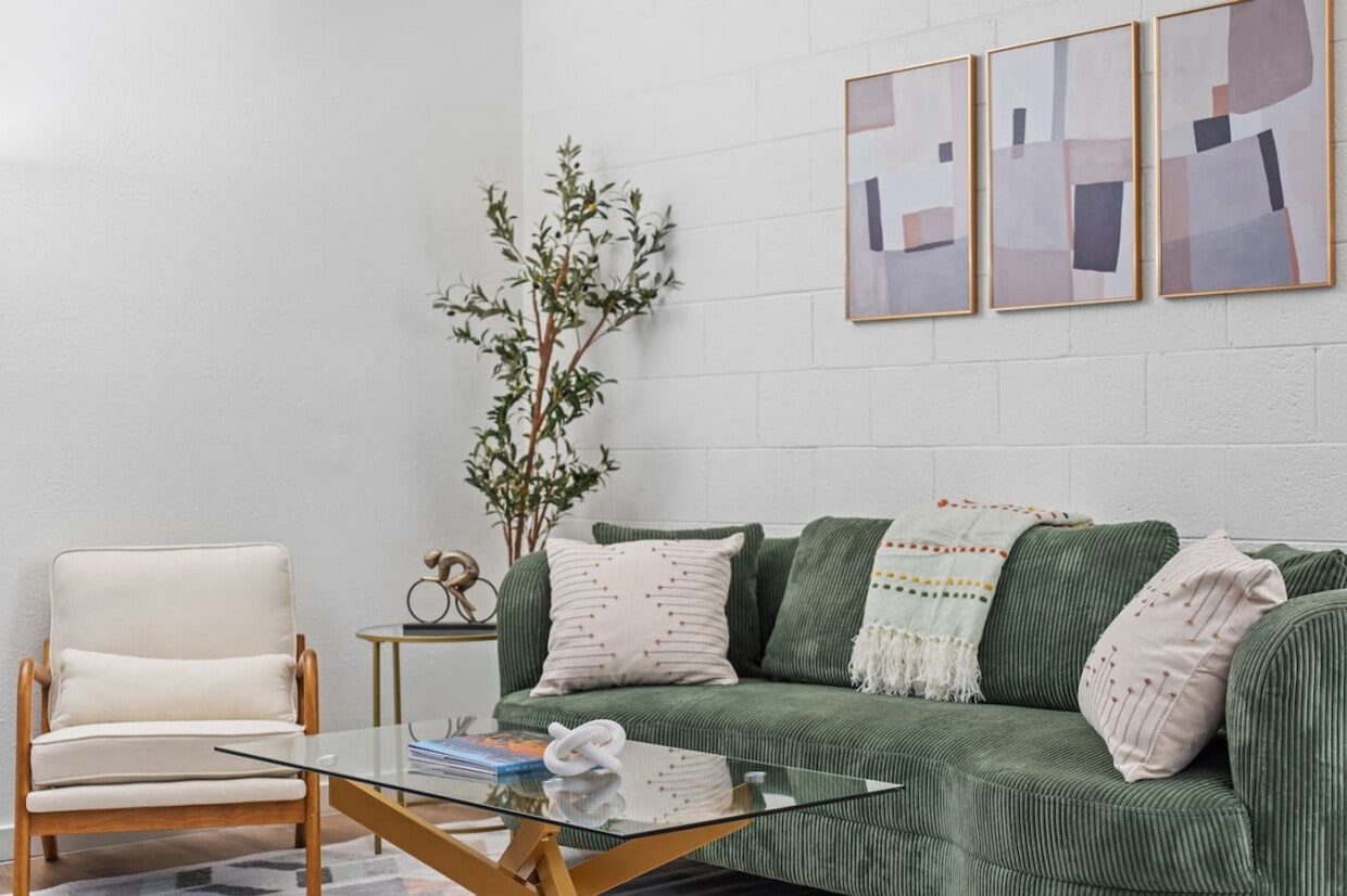 Foto principal - 1741 S Mill Ave