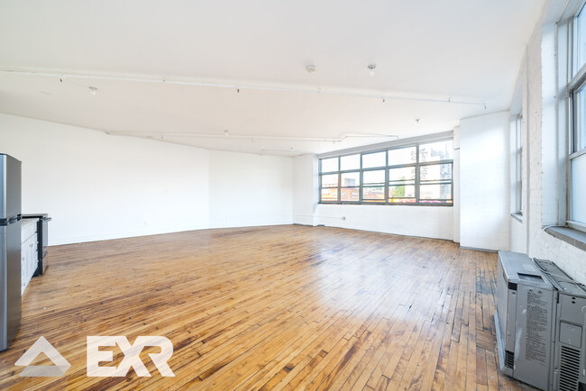 Building Photo - 1087 Flushing Ave