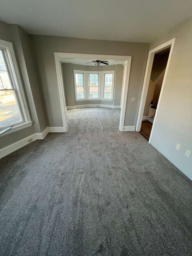 Building Photo - 4216 W Penn Ave