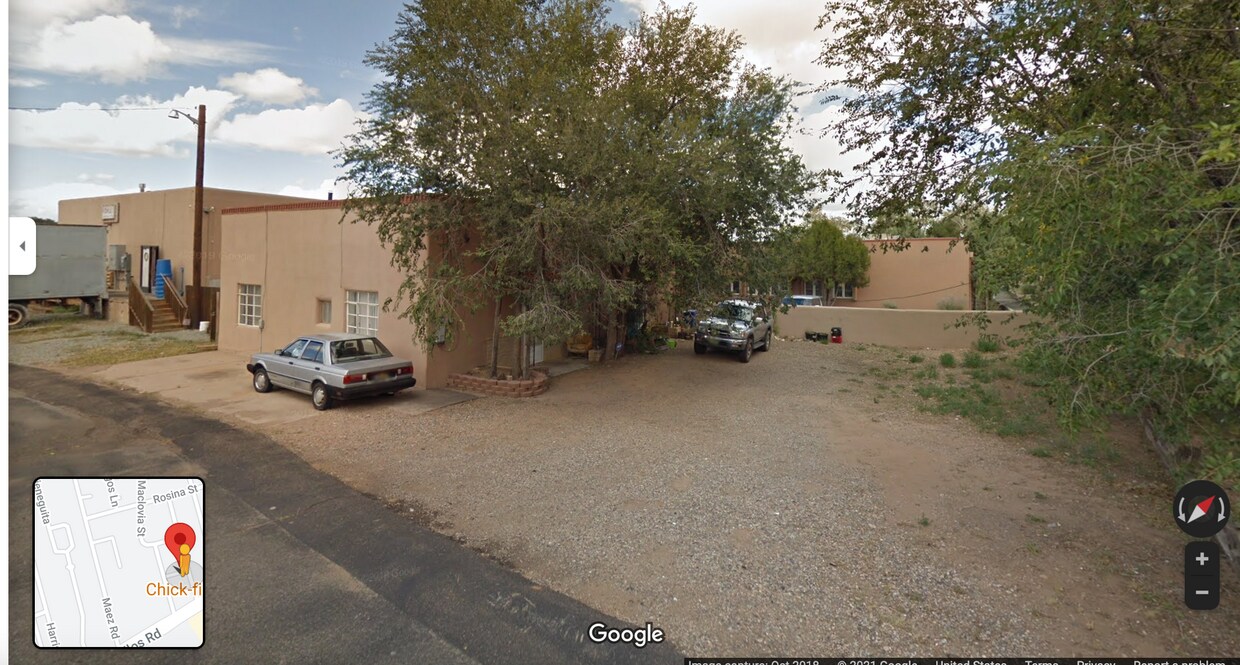 Duplex on Luana - 1320 Luana St