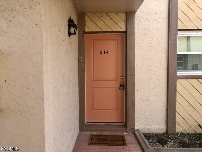 Foto del edificio - 16881 Davis Rd