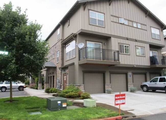 Photo - 635 NE Garswood Ln Apartment