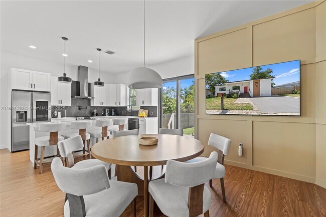 Foto del edificio - 611 SW 4th Ct