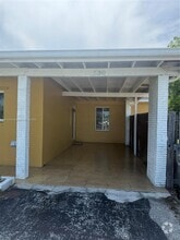 Building Photo - 530 N 66th Ave