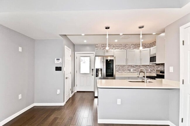 Foto del edificio - 4650 Hayes St NE