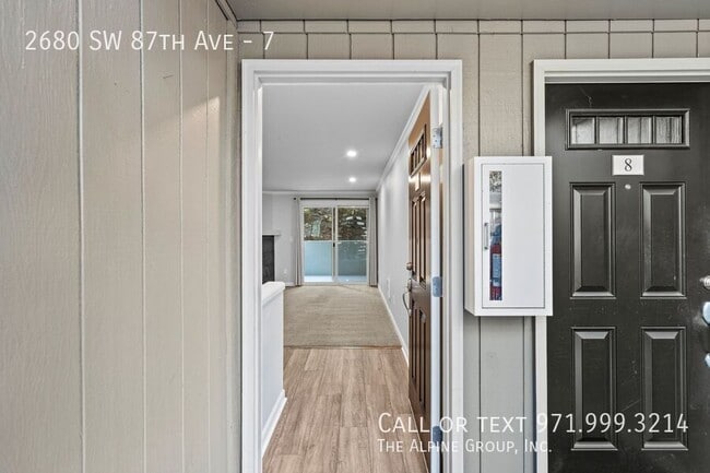Building Photo - 2680 SW 87th Ave