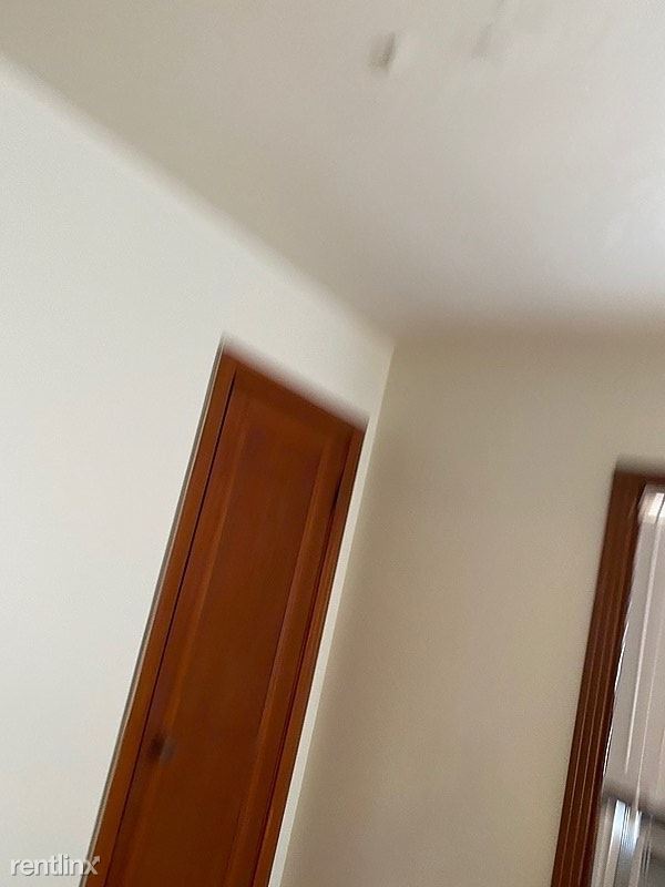 Foto del edificio - 2 br, 1 bath House - 1429 East School Street