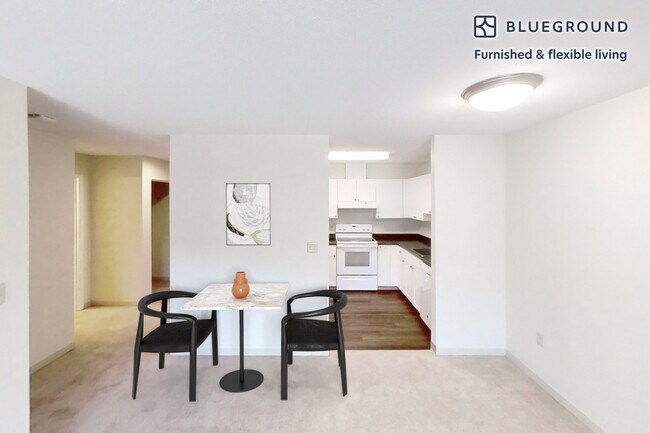 Foto del edificio - One Farms Dr