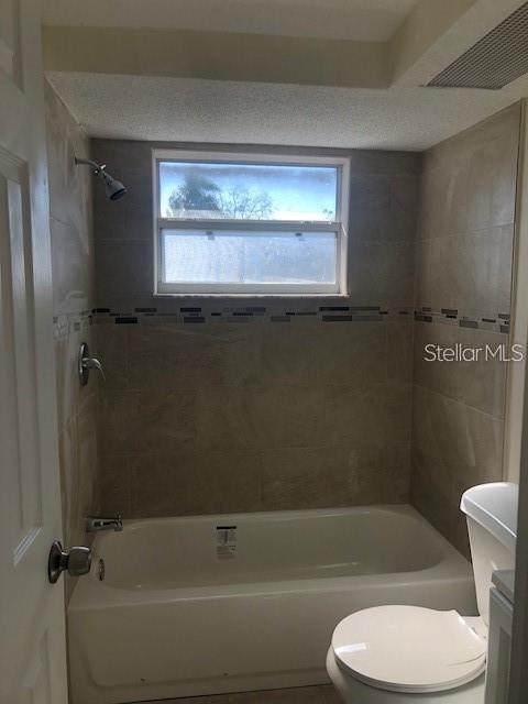 Foto del edificio - 7804 Blackstone Dr