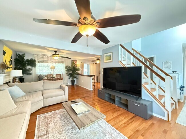Foto del edificio - 1140 Country Pl Dr
