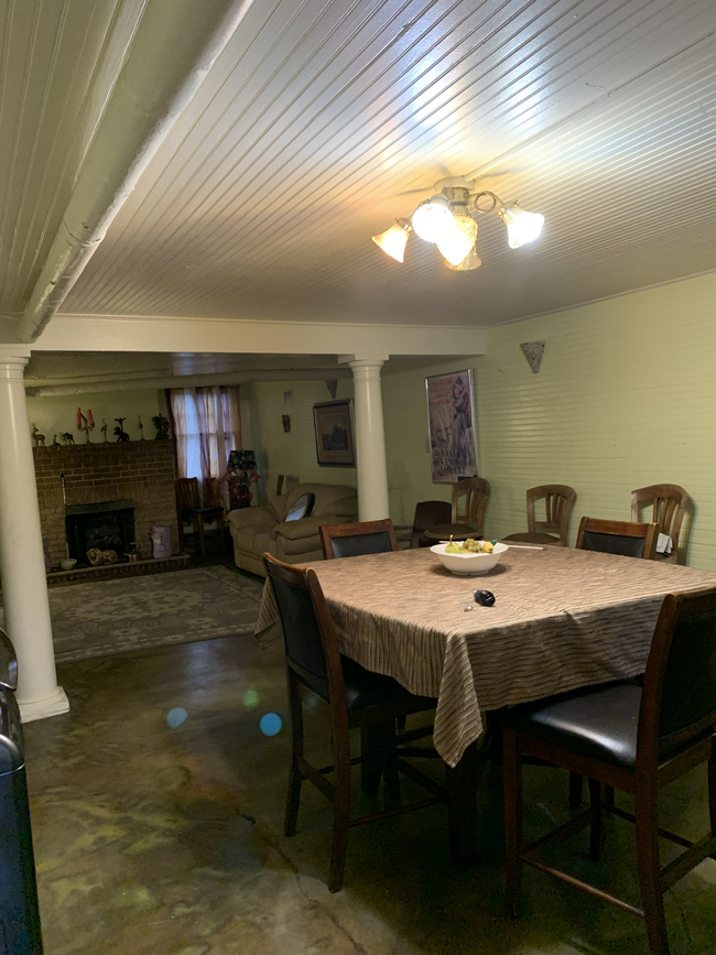 Dining Room 2 - 8439 S Claiborne Ave