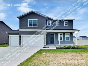 Building Photo - 1308 E White St