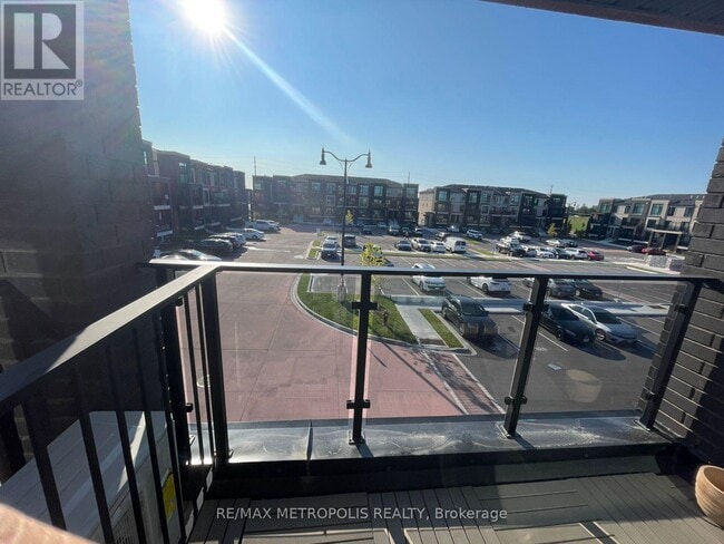 Building Photo - 55 Romilly Ave