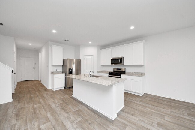 Foto del edificio - 31303 Heddington Ln