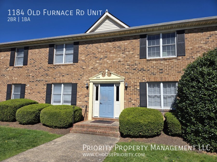 Primary Photo - 2BR 1BA First Floor Apartment, Harrisonburg
