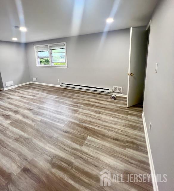 Building Photo - 213 Temple Way