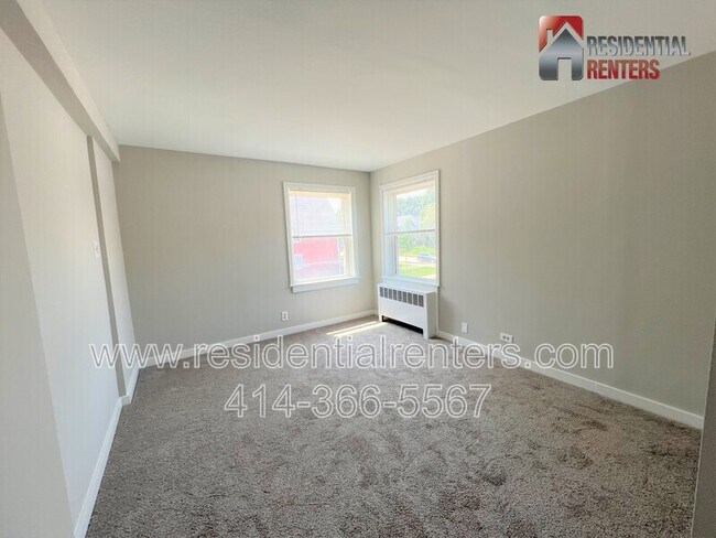 Foto del edificio - 8020 W Becher St