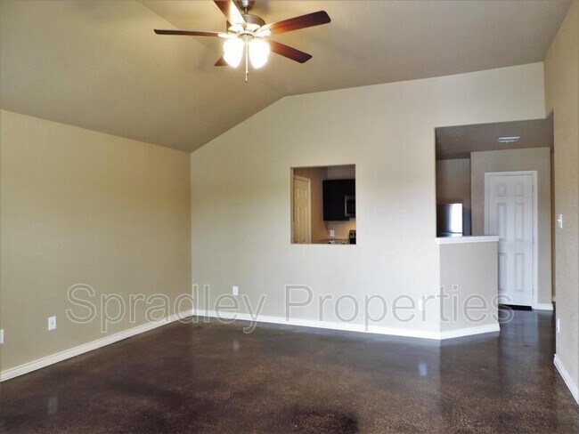 Foto del edificio - 1534 Brazos Rd