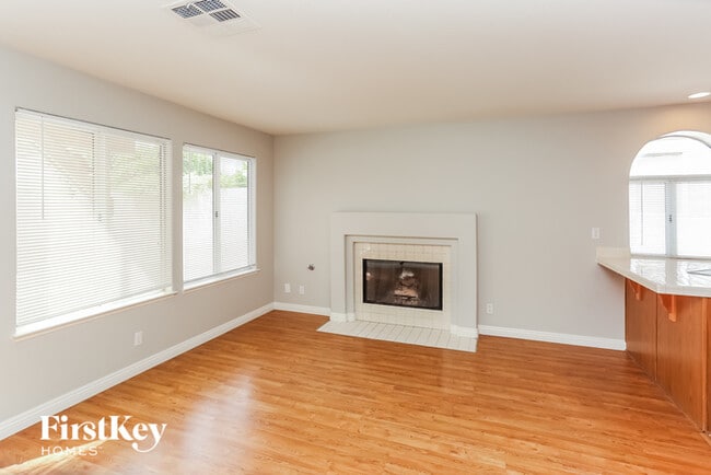 Building Photo - 7841 Cocoa Beach Cir