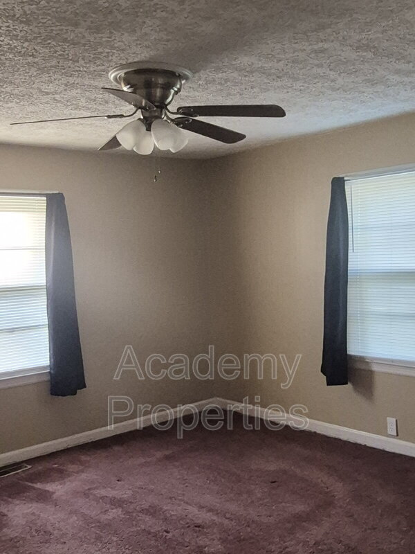 Building Photo - 4041 GA-155 N