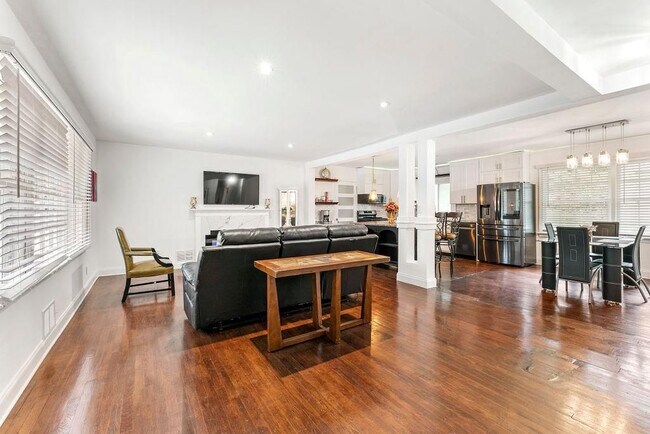 Foto del edificio - 1131 Custer Ave SE