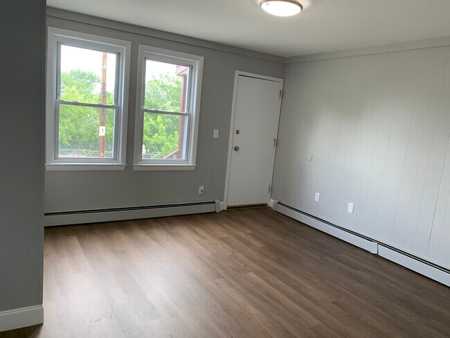 Sala de estar - 46 Jeffers St