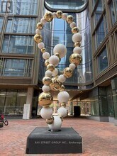 Building Photo - 88 Queen St E