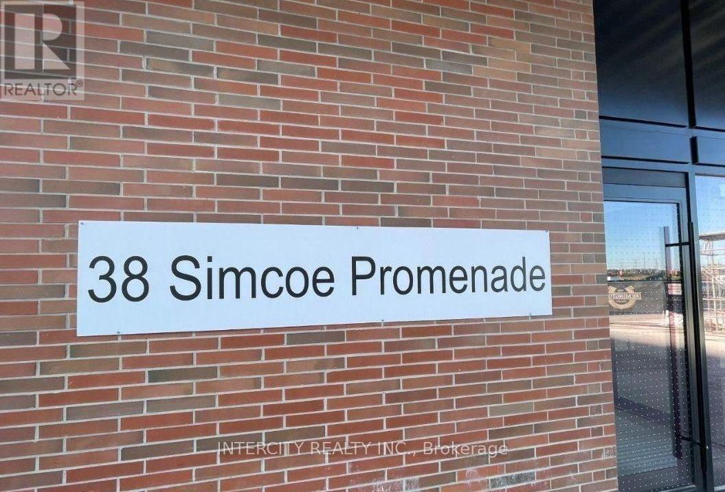 Photo du bâtiment - 38 Simcoe Promenade