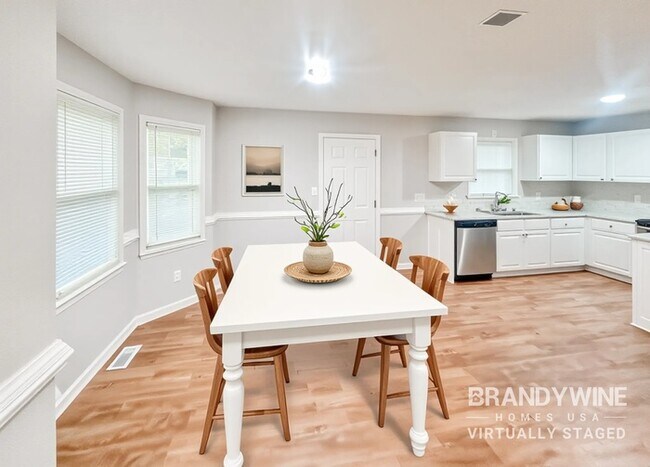 Foto del edificio - 108 Wesley Mill Ridge