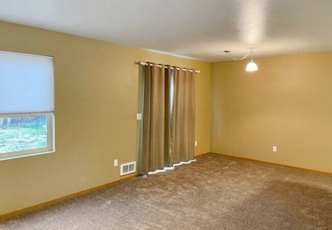 Foto del edificio - 2104 N Yellowstone St