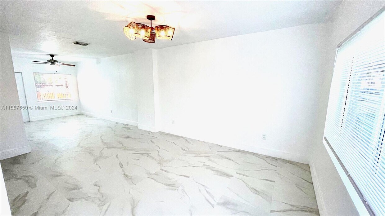 Foto principal - 445 NW 84th Terrace