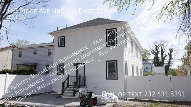 Building Photo - 163 Ridge Ave