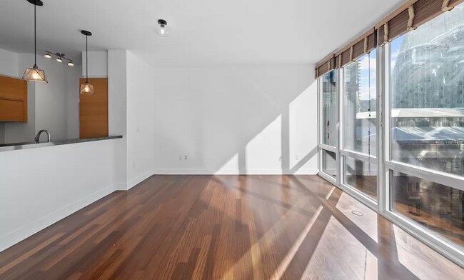 Foto del edificio - 10 W End Ave