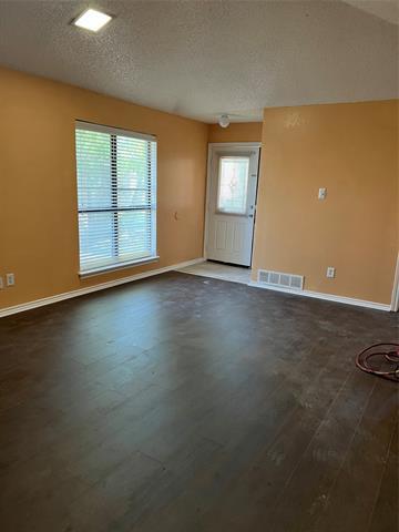 Building Photo - 2408 Cordoba Dr