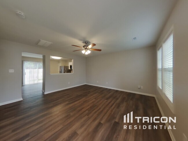 Foto del edificio - 7311 Fig Ln