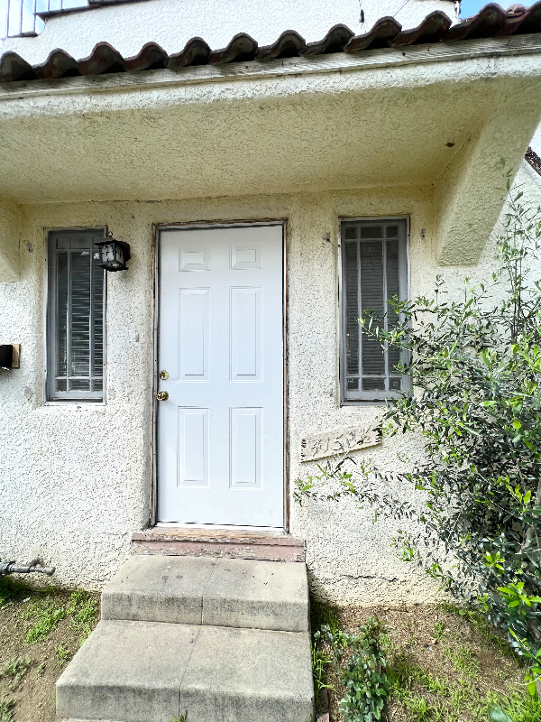 Building Photo - 4153 Monroe St
