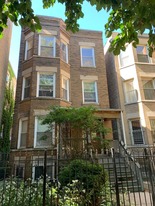 Building Photo - 5050 N Winthrop Ave