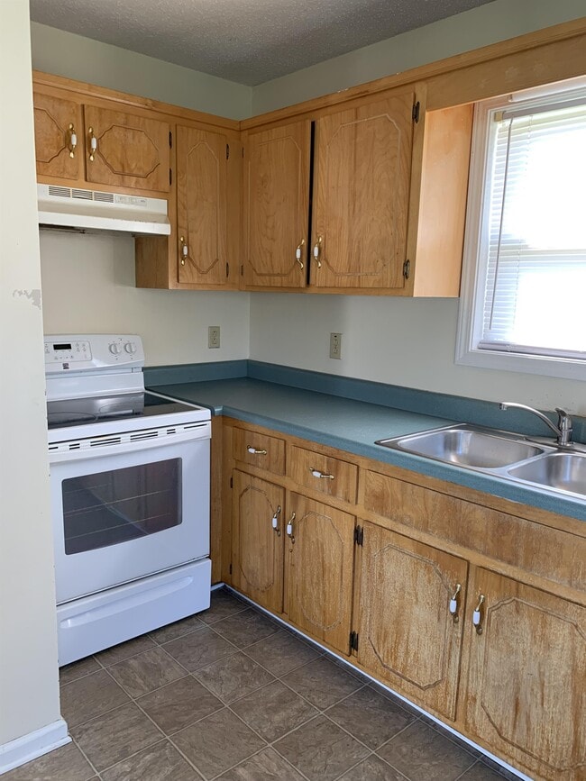 Foto del edificio - 1928 Timberline Cir