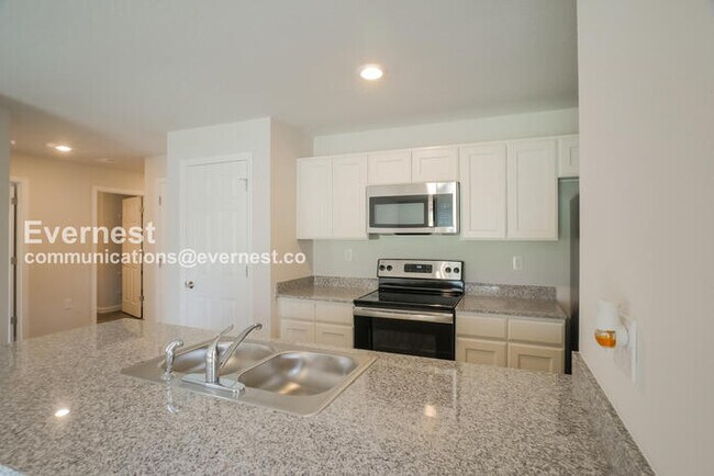 Foto del edificio - 12 Post Oak Ln