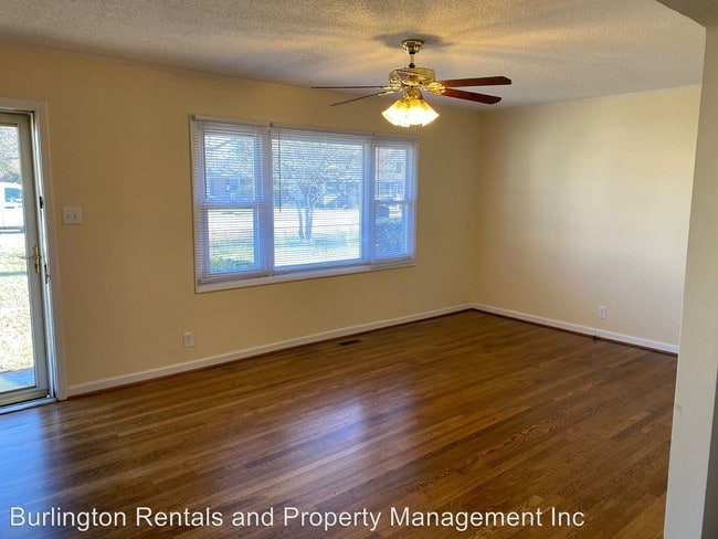 Building Photo - 3 br, 2 bath House - 718 Trail Two