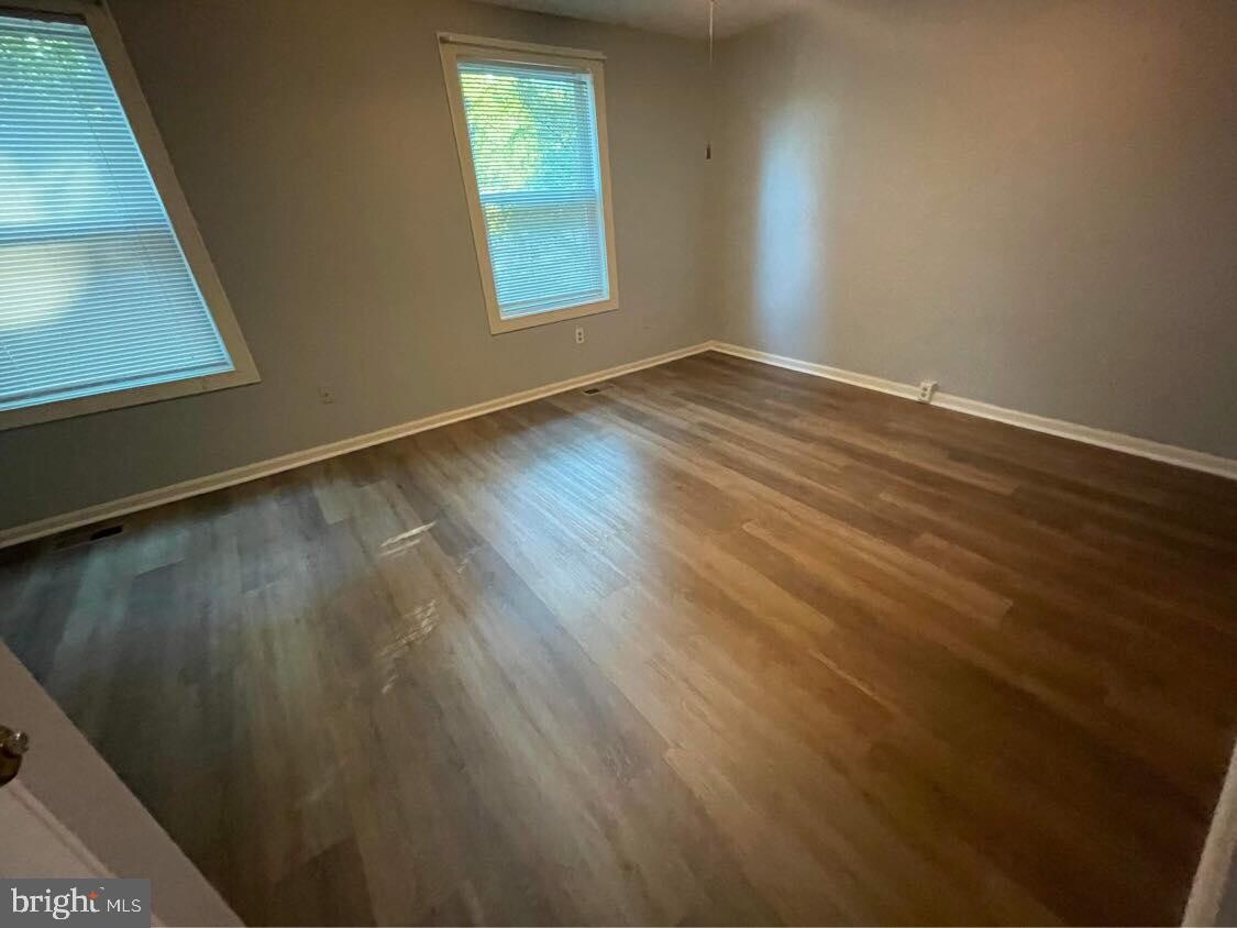 15018 Oak Crest Ct, Montclair, VA 22025 Townhome Rentals in Montclair