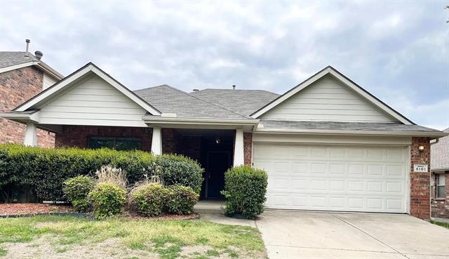 Foto principal - 5101 Blackwood Dr