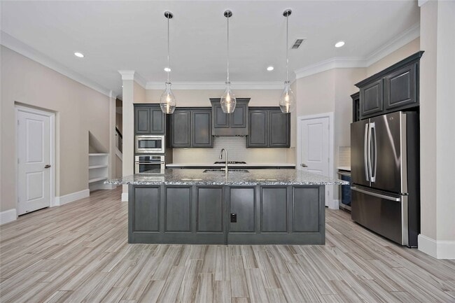 Photo - 6723 Sussex Manor St House