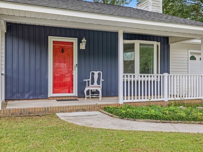 Foto del edificio - Charming 3 Bedroom Home!