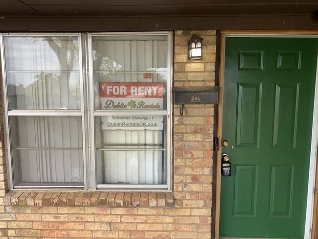 Photo - 1300 E Madison St House