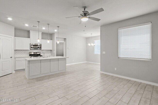 Foto del edificio - 400 Coleford Ln