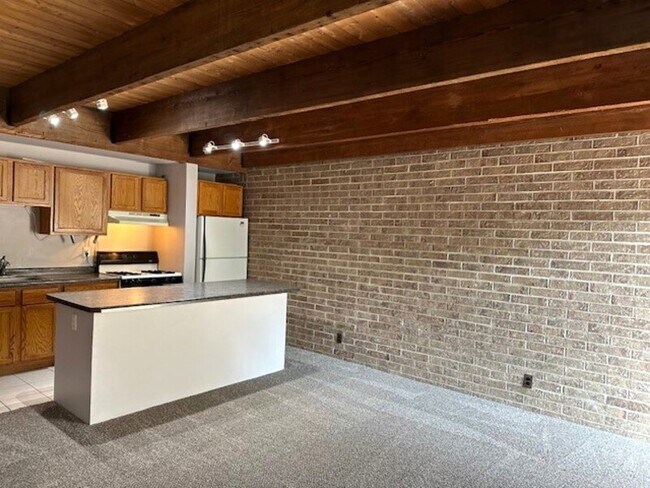 Foto del edificio - 710 Kenneth Cir